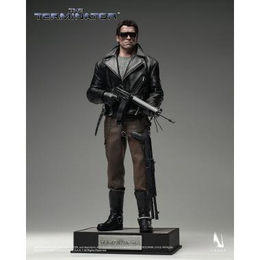 INART『ターミネーター』T-800 1/6スケール コレクティブルフィギュア